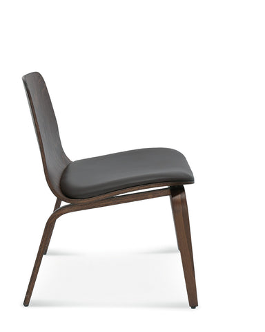 Hips B-1802 Bentwood Chair